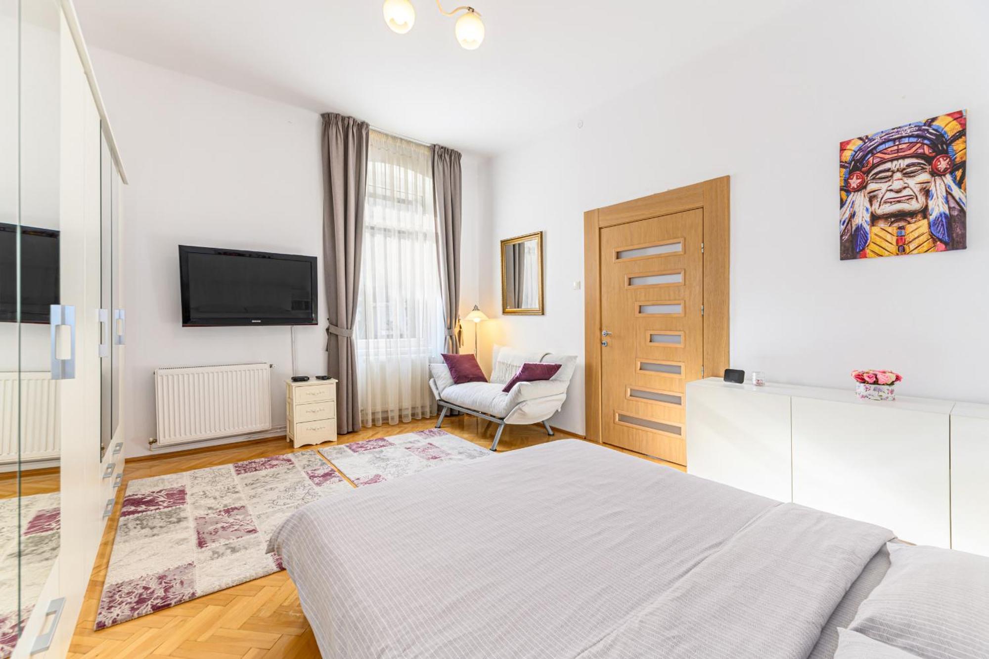 Apartament Brasov Centrul Vechi - 67Sqm - 2Min To Counsel Square Zewnętrze zdjęcie