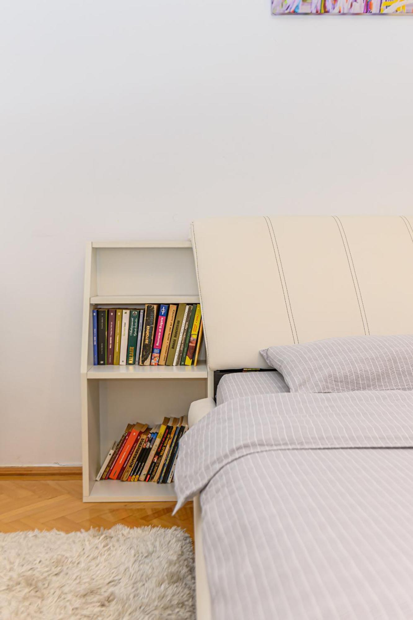 Apartament Brasov Centrul Vechi - 67Sqm - 2Min To Counsel Square Zewnętrze zdjęcie