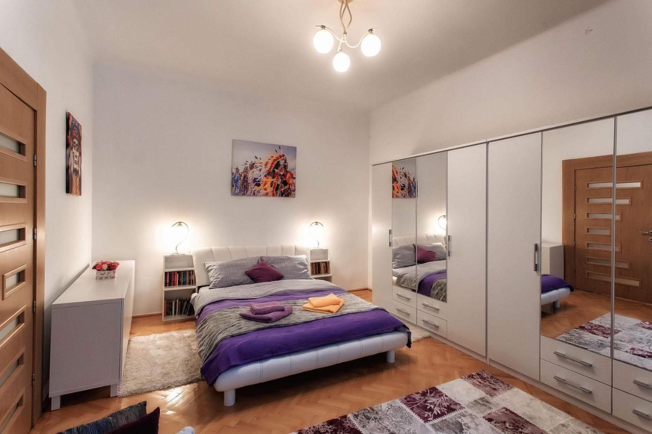 Apartament Brasov Centrul Vechi - 67Sqm - 2Min To Counsel Square Zewnętrze zdjęcie