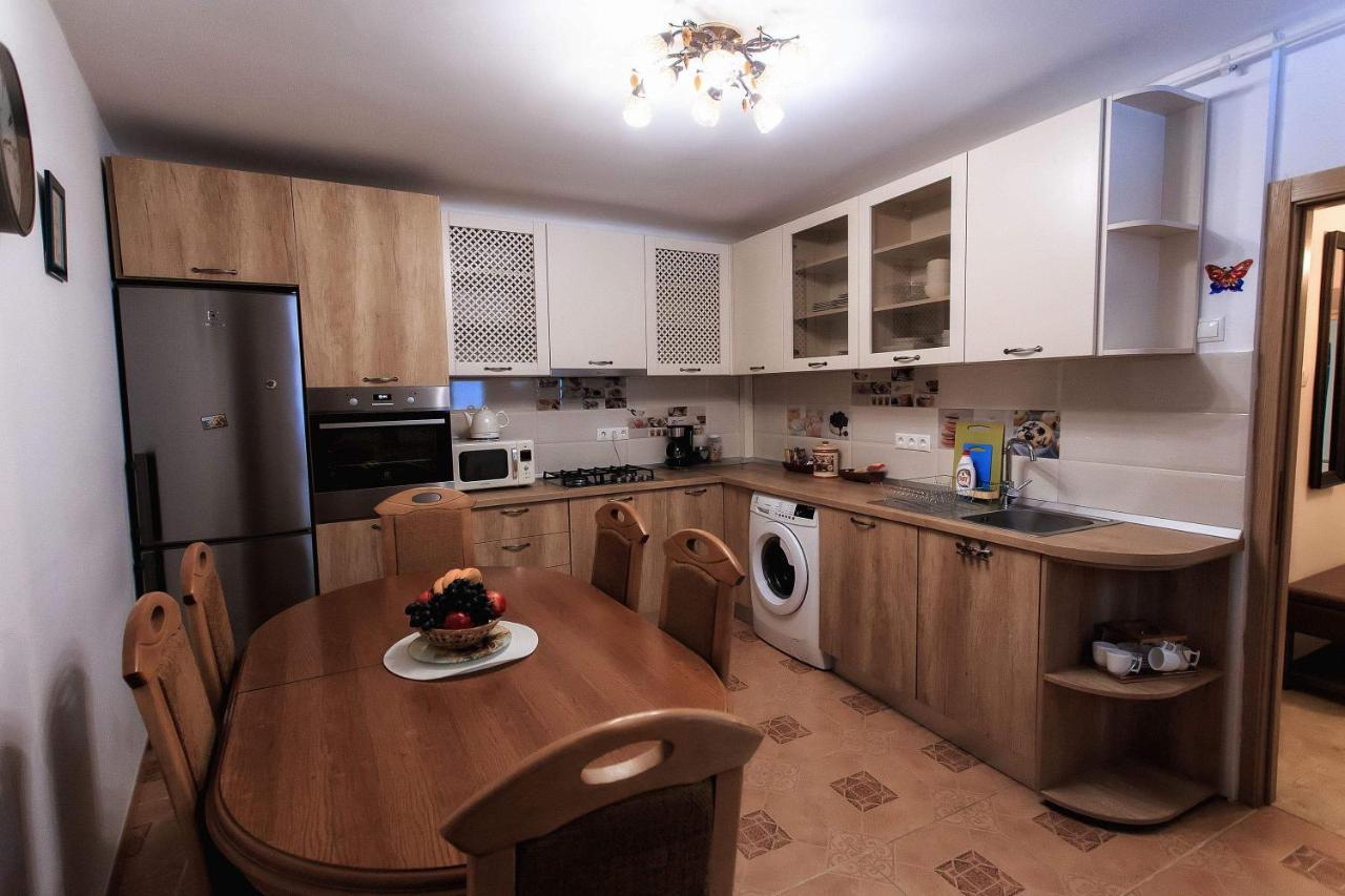 Apartament Brasov Centrul Vechi - 67Sqm - 2Min To Counsel Square Zewnętrze zdjęcie