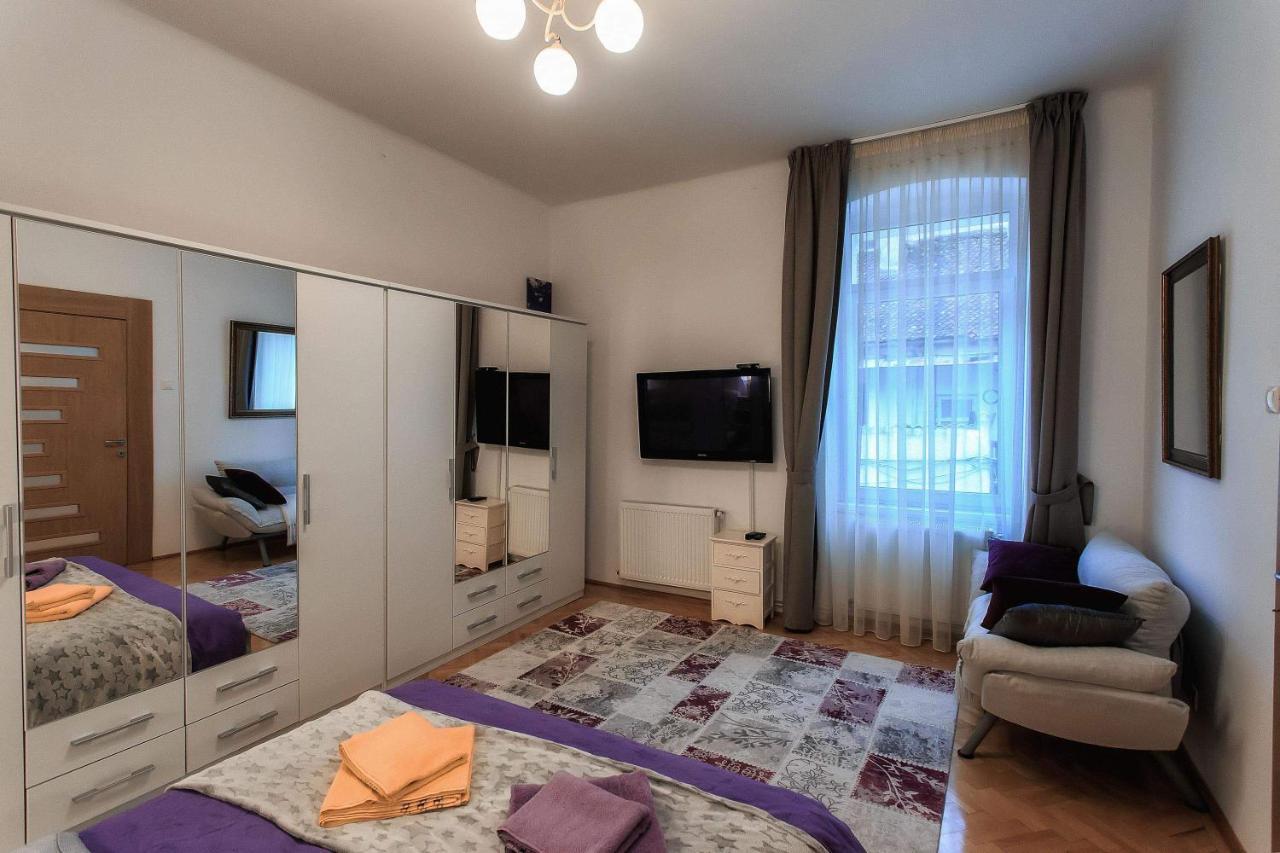 Apartament Brasov Centrul Vechi - 67Sqm - 2Min To Counsel Square Zewnętrze zdjęcie